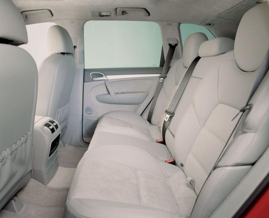  Porsche Cayenne GTS 2007 года  (фото 52 из 77)